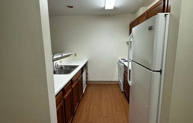 1 bed, 1 bath, 786 sqft, $825, Unit TE218X-236
