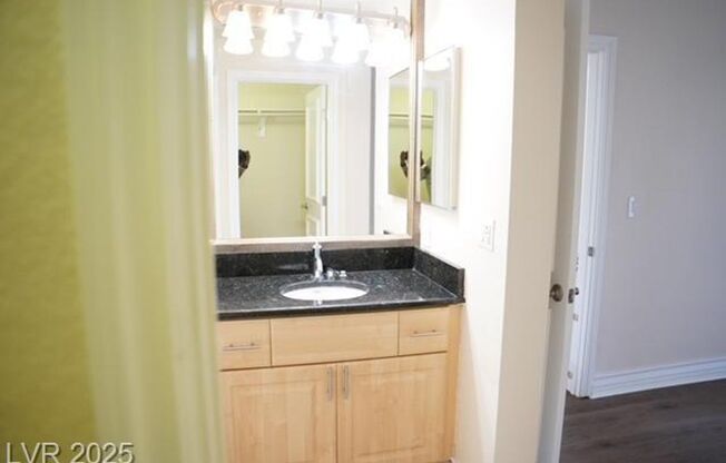 260 E Flamingo Road, Unit 106