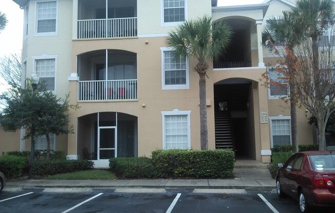 2 beds, 2 baths, 1,050 sqft, $1,650