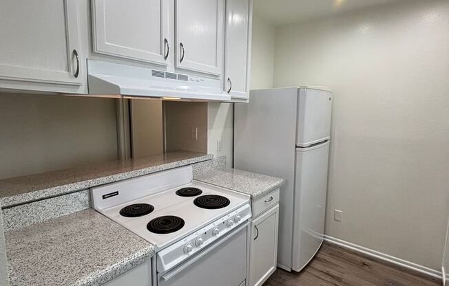 1 bed, 1 bath, 780 sqft, $2,375, Unit 112