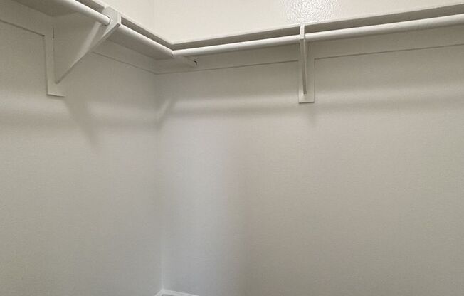 Studio, 1 bath, 455 sqft, $1,885, Unit 59-102