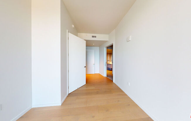 2 beds, 2.5 baths, 2,802 sqft, $18,995, Unit PH15