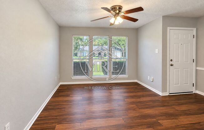 4 Bedrooms | 2 Bathrooms | 2 Car Garage | $2,000/Month - Mansfield