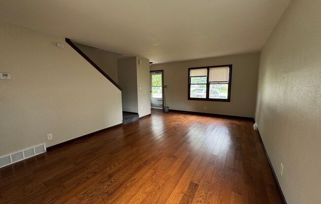 Your new Townhouse Awaits! 3 Bed / 1.5 Bath. / Appliances /  2 car off St Parking