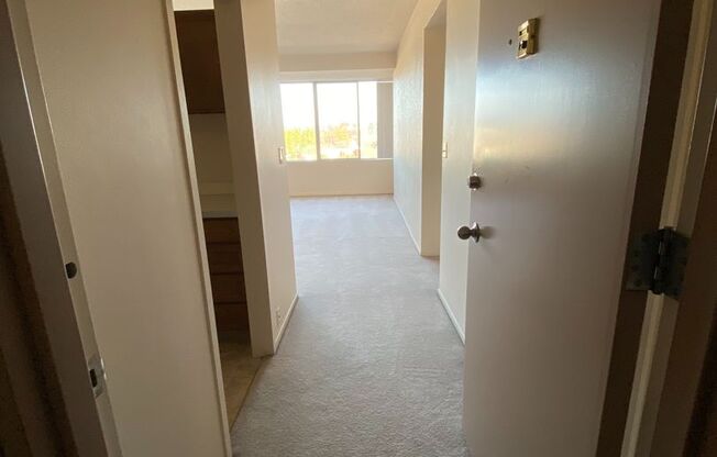 1 bed, 1 bath, 744 sqft, $1,450, Unit 111