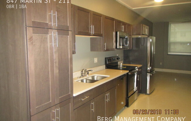 847 Martin St