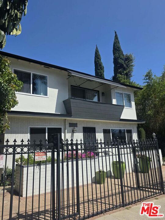 1922 VIS DE MAR AVE