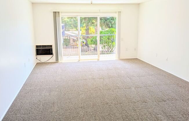 2 beds, 2 baths, 942 sqft, $1,800, Unit 1205