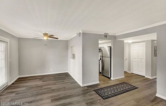 1 bedroom/ 1 bathroom condo in highly sought-after gated community of Colony at San Jose.