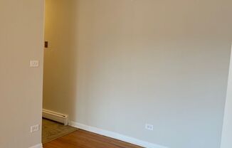 1 bed, 1 bath, $1,700, Unit 593