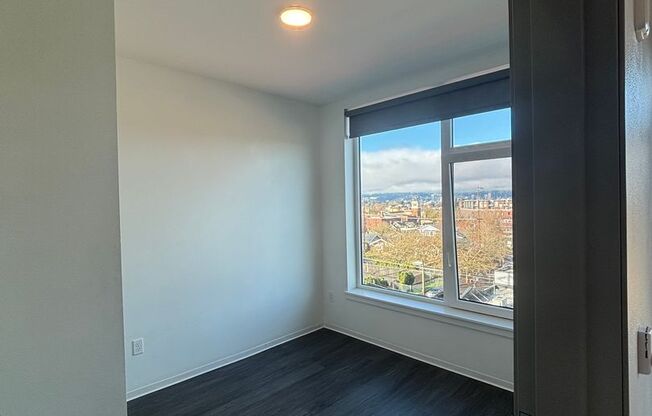 1 bed, 1 bath, 442 sqft, $1,558, Unit 601