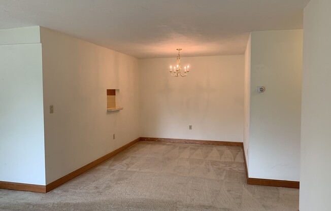 2340 COMMONWEALTH AVE
