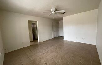 3 beds, 2 baths, 1,148 sqft, $895, Unit Apt A