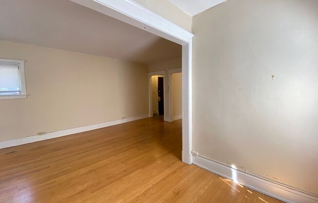 1233 Marshall / 1222-36 Cass