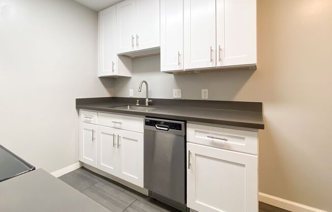 1 bed, 1 bath, $1,550, Unit 2212 C