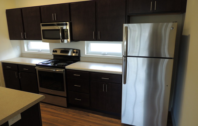 1 bed, 1 bath, 790 sqft, $1,505, Unit 212