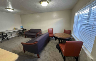 7896 GOLDENPOINTE WAY