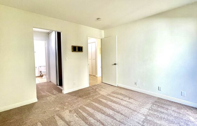 2 beds, 2 baths, $2,895, Unit 242-A