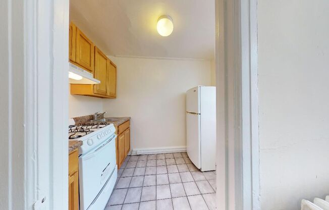 1 bed, 1 bath, 324 sqft, $1,145, Unit 400