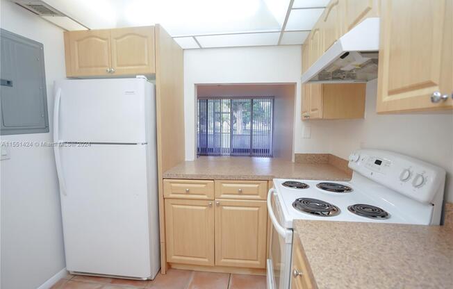 9481 EVERGREEN PL