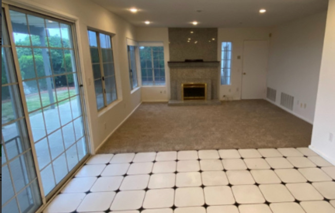 4 beds, 2.5 baths, $4,950