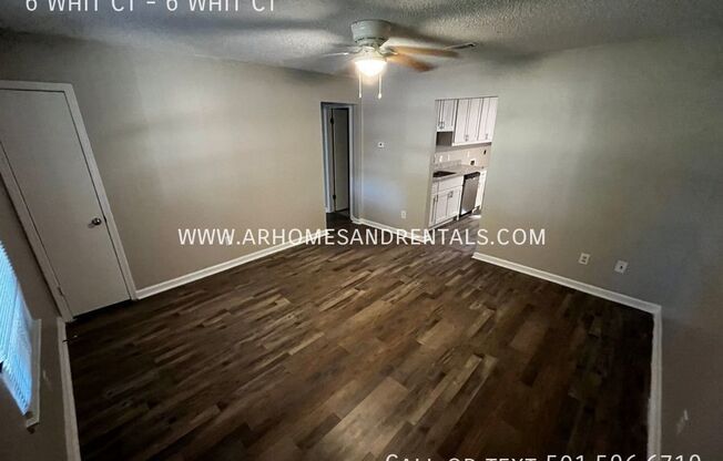 2 beds, 1 bath, 784 sqft, $895