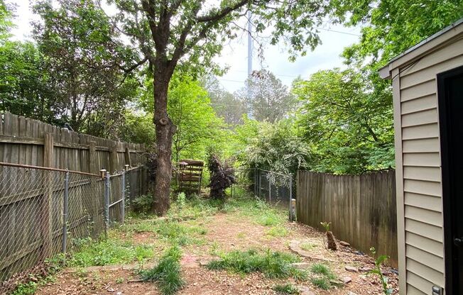 Town House in Auburn Available in June!