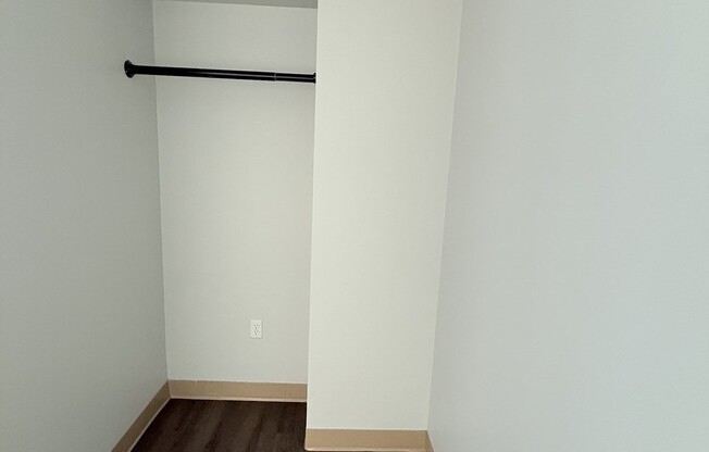 2 beds, 2 baths, 1,099 sqft, $4,110, Unit 903
