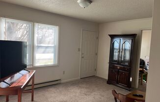 2 beds, 1 bath, $1,250