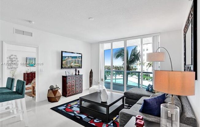 2 beds, 2 baths, 1,251 sqft, $3,600, Unit 7900 Harbor Island Dr # 704