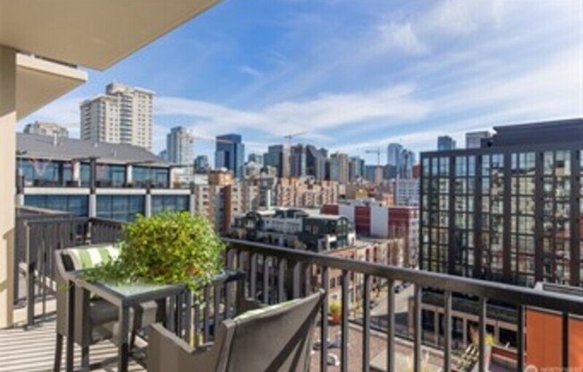 2607 Western Ave  #609
