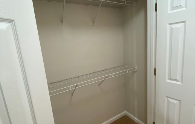 1 bed, 1 bath, 765 sqft, $1,125, Unit 2758-6