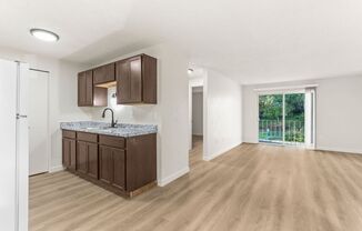 Charbern Apts - In The Heart of Milwaukie Oregon