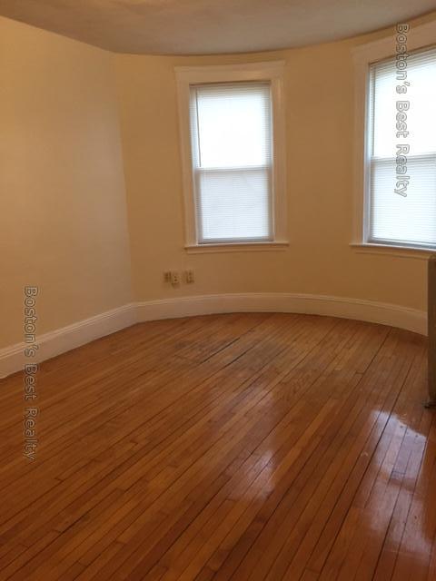 1359 Commonwealth Ave