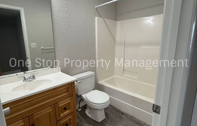 3 beds, 2.5 baths, $1,725