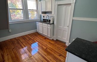 1 bed, 1 bath, $1,225, Unit #5