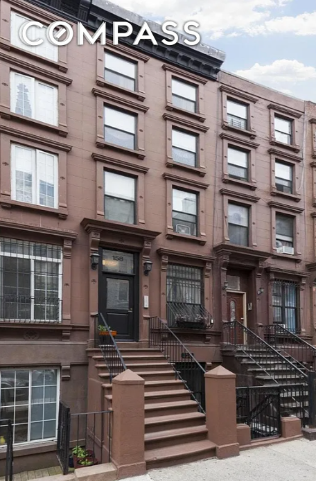 158 W 123 ST