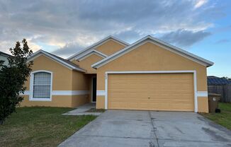 3 Bedroom, 2 Bath Single Family Home For Rent at 662 Basingstoke Ct Kissimmee, FL 34758