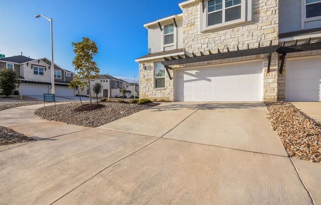 Stunning 4-Bedroom Townhome in Homestead