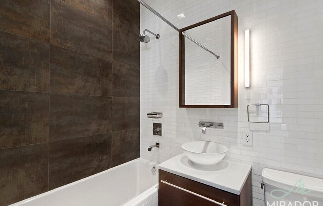 2 beds, 2 baths, $8,000, Unit 10H