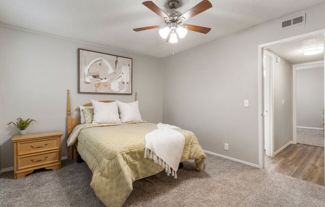 2 beds, 1.5 baths, 1,000 sqft, $1,099, Unit 65B