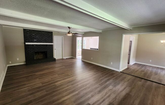 Spacious 4BR Home with Fireplace in Ellenwood