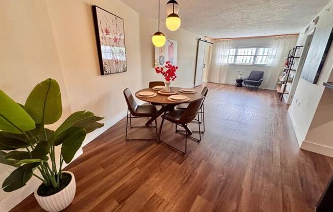 1881 Washington Ave cu-4A Miami Beach, FL 33139