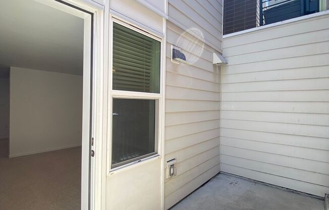 Studio, 1 bath, 170 sqft, $2,095, Unit 1204-A