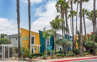 1 bed, 1 bath, $1,895, Unit 62