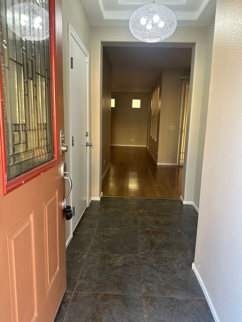 10573 Danielson Avenue, Las Vegas, Nevada 89129