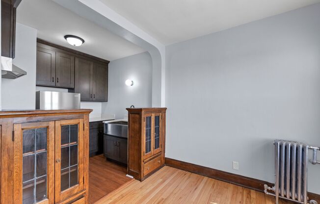 1 bed, 1 bath, 664 sqft, $1,100, Unit 408