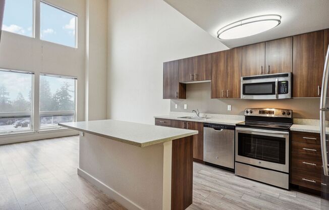 1 bed, 1 bath, 812 sqft, $1,800