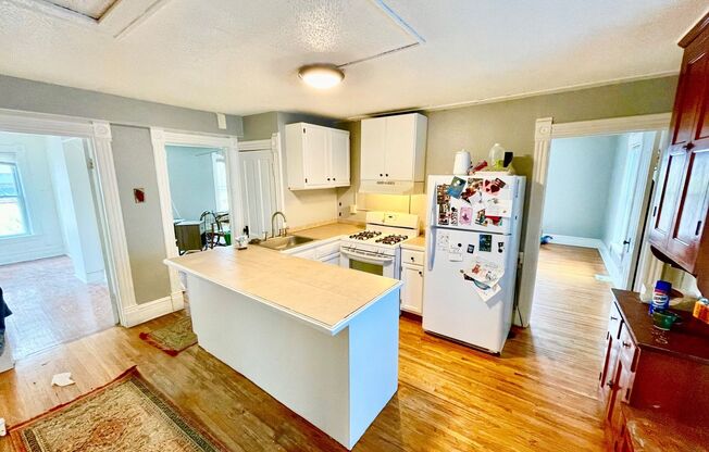 3118 Pleasant Ave