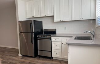 1 bed, 1 bath, $1,795, Unit 203